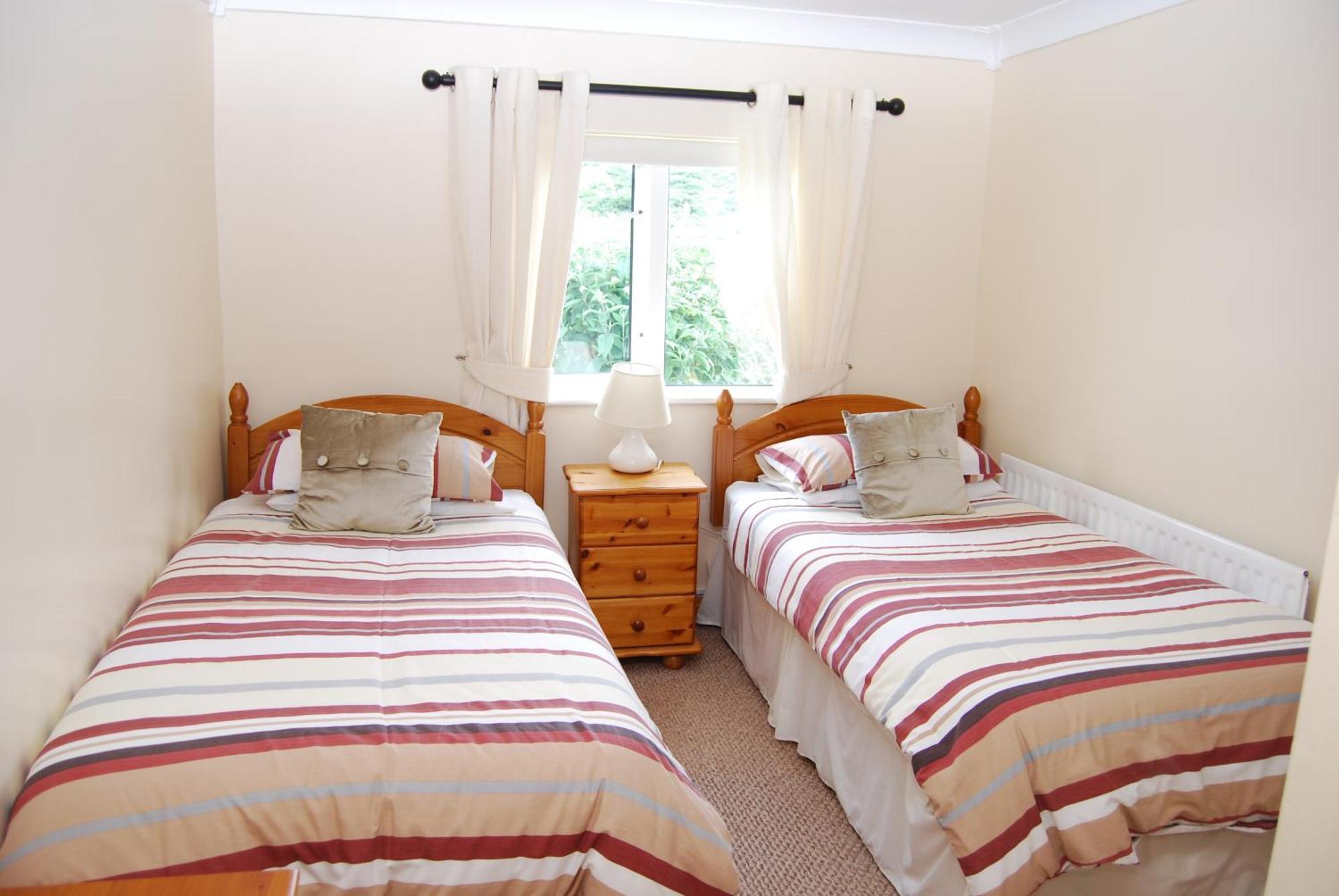 The Ocean Wave Bed & Breakfast Cleggan Exterior photo